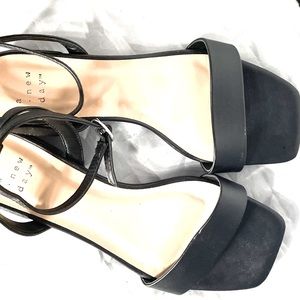 A new day size 6 1/2 black sandals
